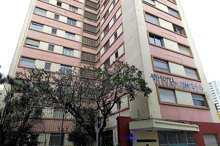 Apartamento para alugar com 64m², 2 quartos e sem vaga