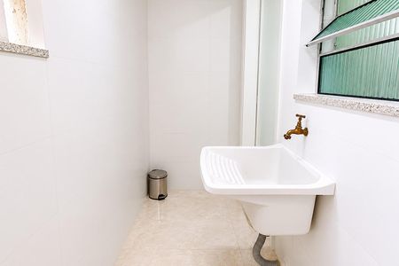 Apartamento para alugar com 64m², 2 quartos e sem vaga