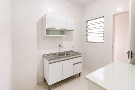 Apartamento para alugar com 64m², 2 quartos e sem vaga