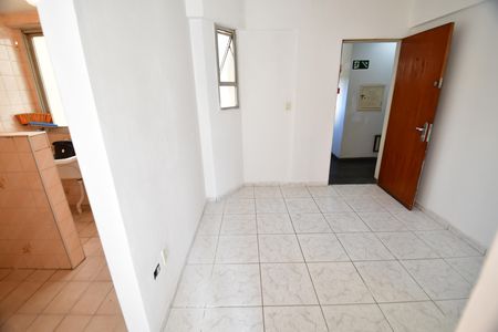 Sala de apartamento para alugar com 1 quarto, 33m² em Centro, Campinas
