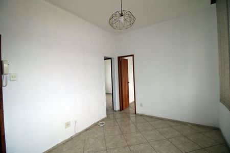 Sala de apartamento para alugar com 2 quartos, 50m² em Vila da Penha, Rio de Janeiro