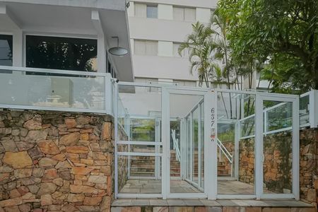 Apartamento à venda com 97m², 2 quartos e 1 vaga Apartamento à venda com 97m², 2 quartos e 1 vagaFachada