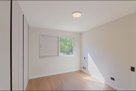 Apartamento à venda com 97m², 2 quartos e 1 vaga Apartamento à venda com 97m², 2 quartos e 1 vagaSuíte