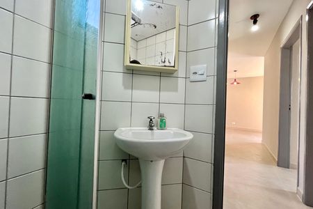 Apartamento para alugar com 58m², 3 quartos e 3 vagas Apartamento para alugar com 58m², 3 quartos e 3 vagasBanheiro