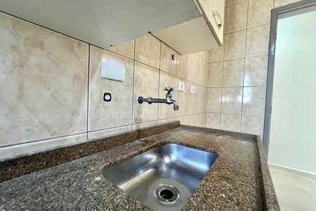 Apartamento para alugar com 58m², 3 quartos e 3 vagas Apartamento para alugar com 58m², 3 quartos e 3 vagasCozinha