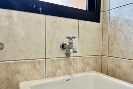 Apartamento para alugar com 58m², 3 quartos e 3 vagas Apartamento para alugar com 58m², 3 quartos e 3 vagasÁrea de Serviço