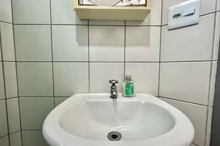 Apartamento para alugar com 58m², 3 quartos e 3 vagas Apartamento para alugar com 58m², 3 quartos e 3 vagasBanheiro
