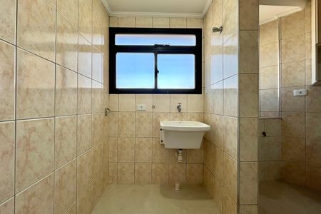 Apartamento para alugar com 58m², 3 quartos e 3 vagas Apartamento para alugar com 58m², 3 quartos e 3 vagasÁrea de Serviço