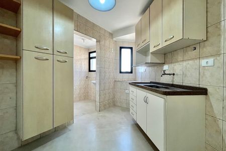 Apartamento para alugar com 58m², 3 quartos e 3 vagas Apartamento para alugar com 58m², 3 quartos e 3 vagasCozinha