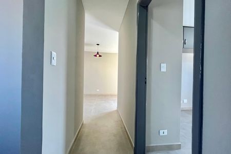Apartamento para alugar com 58m², 3 quartos e 3 vagas Apartamento para alugar com 58m², 3 quartos e 3 vagasCorredor