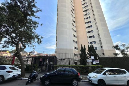Apartamento para alugar com 58m², 3 quartos e 3 vagas Apartamento para alugar com 58m², 3 quartos e 3 vagasFachada