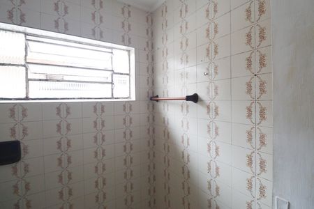 Casa à venda com 100m², 3 quartos e 2 vagasBanheiro 2