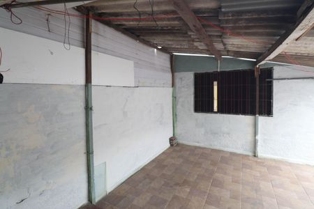 Casa à venda com 100m², 3 quartos e 2 vagasÁrea de Serviço / Quintal