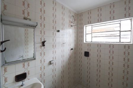 Casa à venda com 100m², 3 quartos e 2 vagasBanheiro 2