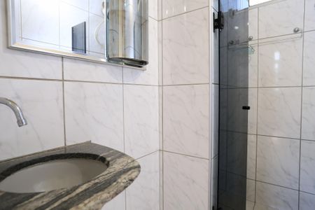 Apartamento à venda com 101m², 3 quartos e 1 vaga Apartamento à venda com 101m², 3 quartos e 1 vagaBanheiro da Suíte