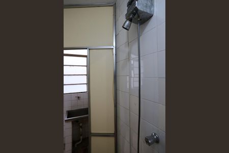 Apartamento à venda com 101m², 3 quartos e 1 vaga Apartamento à venda com 101m², 3 quartos e 1 vagaBanheiro de serviço