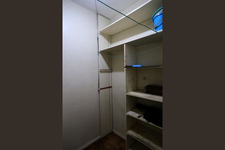 Apartamento à venda com 101m², 3 quartos e 1 vaga Apartamento à venda com 101m², 3 quartos e 1 vagaQuarto de Serviço