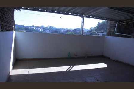 Casa para alugar com 120m², 3 quartos e sem vagaVaranda