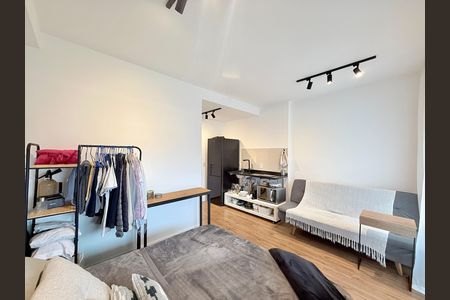 Studio para alugar com 28m², 1 quarto e 1 vaga Studio para alugar com 28m², 1 quarto e 1 vagaQuarto