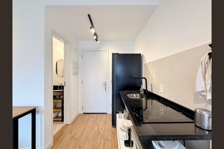Studio para alugar com 28m², 1 quarto e 1 vaga Studio para alugar com 28m², 1 quarto e 1 vagaCozinha