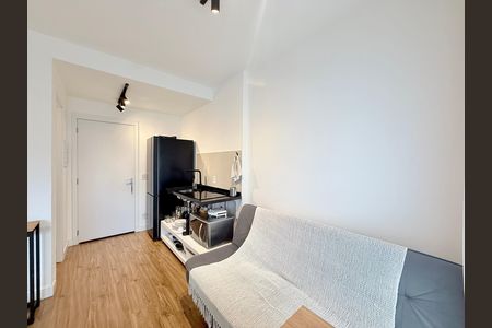 Studio para alugar com 28m², 1 quarto e 1 vaga Studio para alugar com 28m², 1 quarto e 1 vagaQuarto