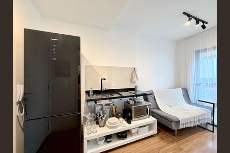 Studio para alugar com 28m², 1 quarto e 1 vaga Studio para alugar com 28m², 1 quarto e 1 vagaCozinha