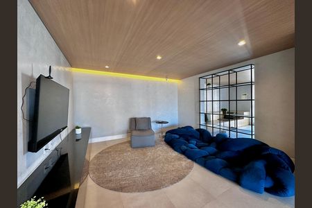 Studio para alugar com 28m², 1 quarto e 1 vaga Studio para alugar com 28m², 1 quarto e 1 vagaEspaço de Jogos