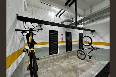 Studio para alugar com 28m², 1 quarto e 1 vaga Studio para alugar com 28m², 1 quarto e 1 vagaBicicletário