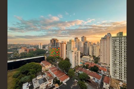 Studio para alugar com 28m², 1 quarto e 1 vaga Studio para alugar com 28m², 1 quarto e 1 vagaVista