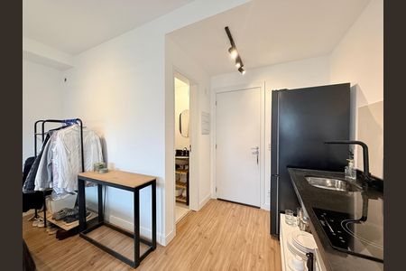 Studio para alugar com 28m², 1 quarto e 1 vaga Studio para alugar com 28m², 1 quarto e 1 vagaCozinha