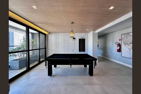 Studio para alugar com 28m², 1 quarto e 1 vaga Studio para alugar com 28m², 1 quarto e 1 vagaEspaço de Jogos