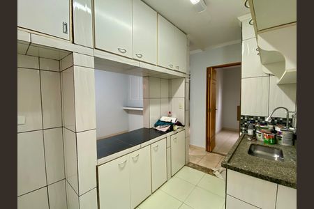 Apartamento à venda com 50m², 2 quartos e 1 vaga Apartamento à venda com 50m², 2 quartos e 1 vagaCozinha