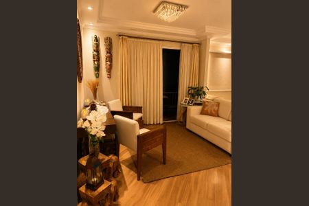 Sala de apartamento à venda com 2 quartos, 76m² em Vila Invernada, São Paulo