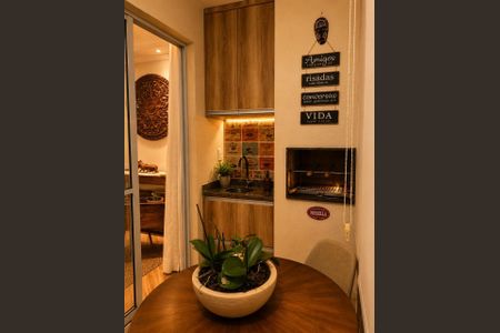 Cozinha de apartamento à venda com 2 quartos, 76m² em Vila Invernada, São Paulo