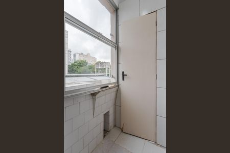 Apartamento para alugar com 79m², 2 quartos e sem vagaCozinha e Área de Serviço