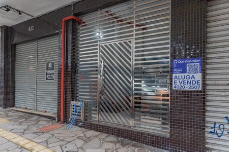 Apartamento para alugar com 79m², 2 quartos e sem vagaFachada