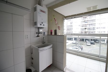 Apartamento para alugar com 60m², 2 quartos e 1 vagaÁrea de Serviço