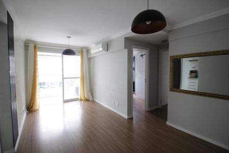 Apartamento para alugar com 60m², 2 quartos e 1 vagaSala