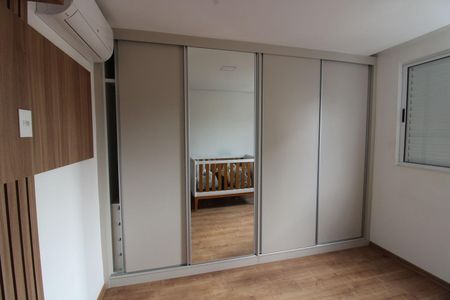 Quarto de apartamento à venda com 1 quarto, 38m² em Sagrada Família, Belo Horizonte