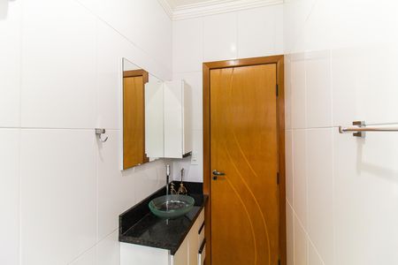 Casa para alugar com 370m², 5 quartos e 4 vagas Casa para alugar com 370m², 5 quartos e 4 vagasBanheiro 2