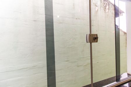 Casa para alugar com 370m², 5 quartos e 4 vagas Casa para alugar com 370m², 5 quartos e 4 vagasVista do Quarto 3
