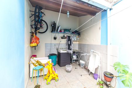Casa para alugar com 370m², 5 quartos e 4 vagas Casa para alugar com 370m², 5 quartos e 4 vagasÁrea de Serviço 3