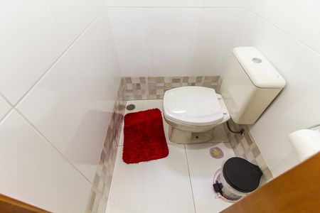Casa para alugar com 370m², 5 quartos e 4 vagas Casa para alugar com 370m², 5 quartos e 4 vagasLavabo