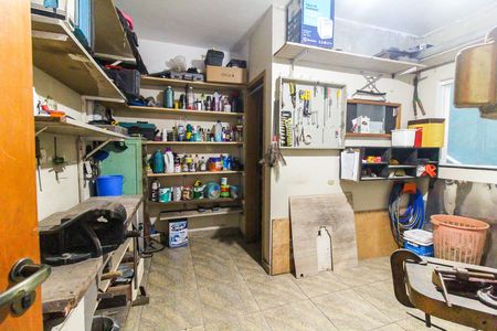 Casa para alugar com 370m², 5 quartos e 4 vagas Casa para alugar com 370m², 5 quartos e 4 vagasQuarto de Serviço