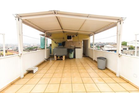 Casa para alugar com 370m², 5 quartos e 4 vagas Casa para alugar com 370m², 5 quartos e 4 vagasTerraço