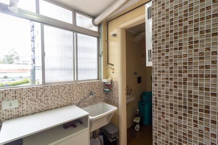 Apartamento à venda com 85m², 2 quartos e 2 vagasÁrea de Serviço