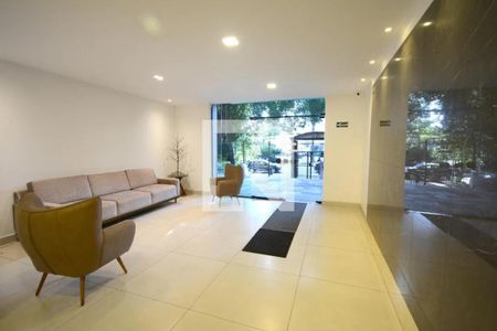Apartamento à venda com 85m², 2 quartos e 2 vagasHall social