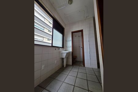 Apartamento para alugar com 100m², 3 quartos e 2 vagas Apartamento para alugar com 100m², 3 quartos e 2 vagasÁrea de Serviço