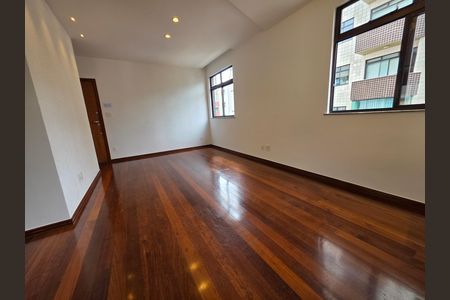 Apartamento para alugar com 100m², 3 quartos e 2 vagas Apartamento para alugar com 100m², 3 quartos e 2 vagassala