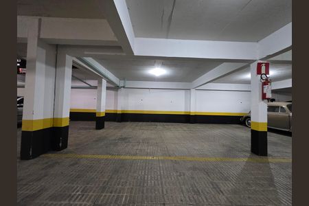 Apartamento para alugar com 100m², 3 quartos e 2 vagas Apartamento para alugar com 100m², 3 quartos e 2 vagasvagas